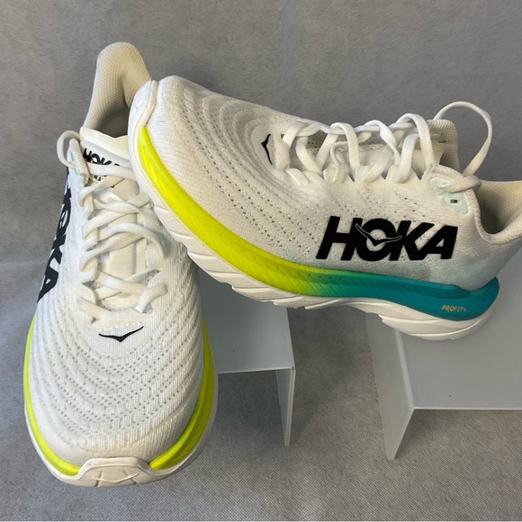 Hoka Shoes - Hoka Mach 5 Running Shoe- New-Size 7
